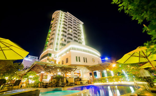 The Light Hotel & Resort Nha Trang