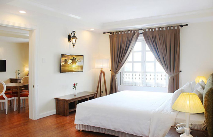 Khách sạn gần biển Sầm Sơn - Phoenix Hotel 2