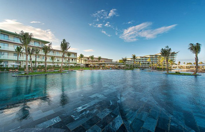 Khách sạn Sầm Sơn có bể bơi