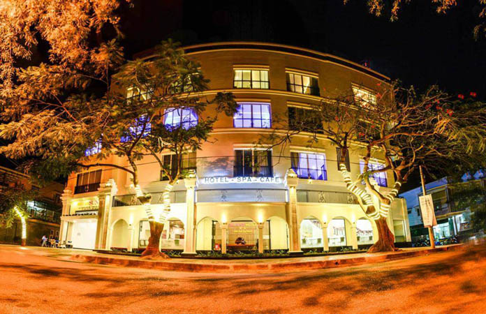 Khách sạn gần biển Ninh Chữ - Sunny Hotel & Spa